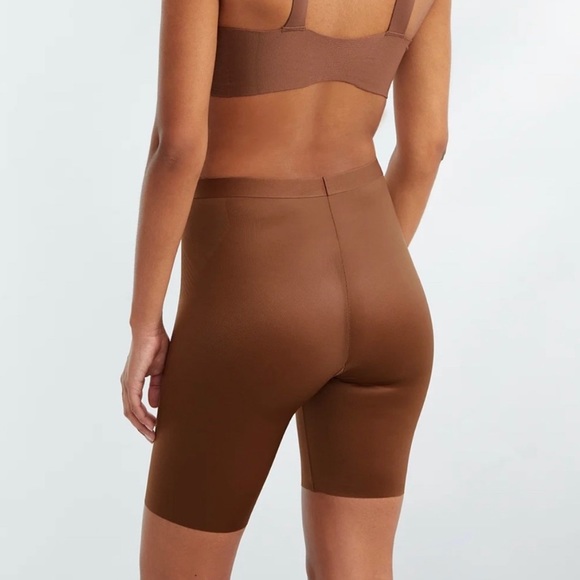 Spanx Thinstincts 2.0 Firm Control NWT medium - Picture 5 of 15